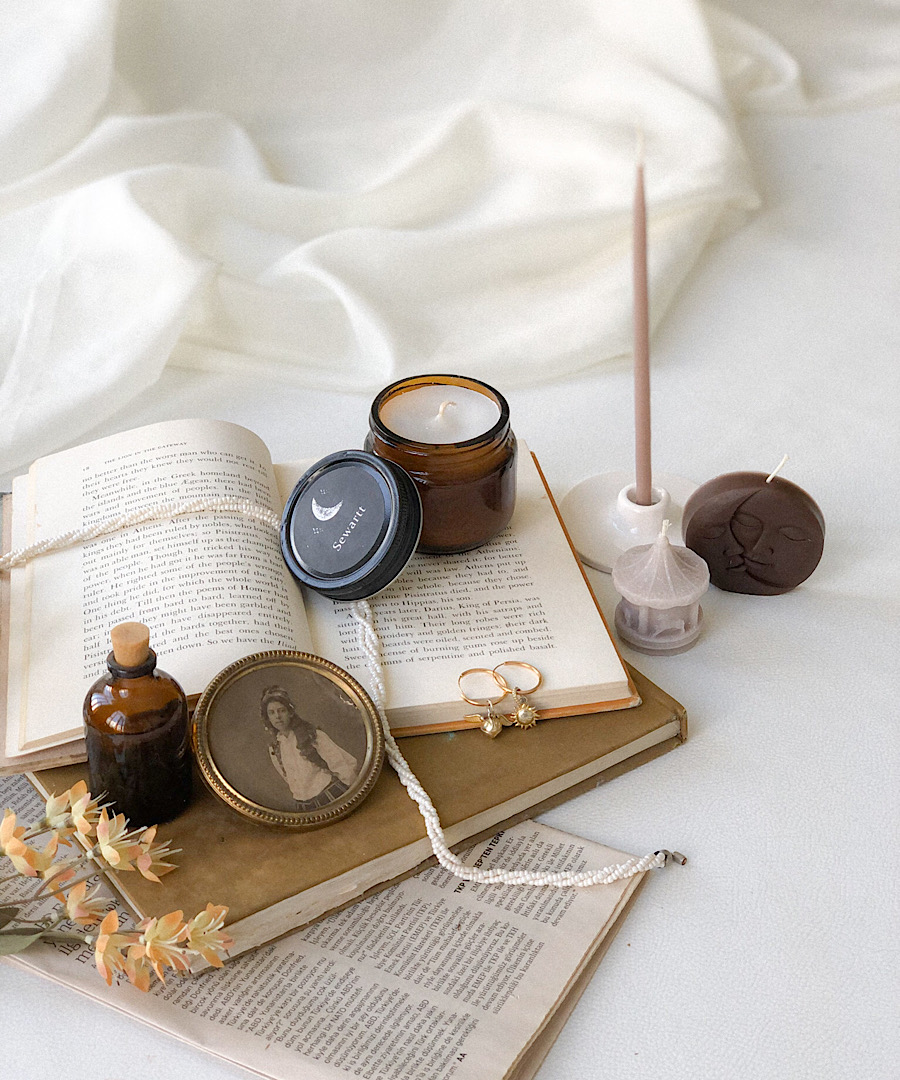 شمع جار قهوه ای