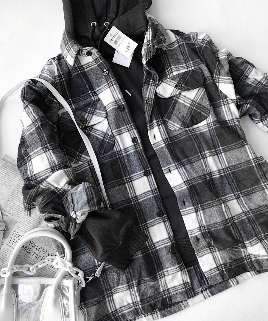 پیراهن پشمی چهارخونه