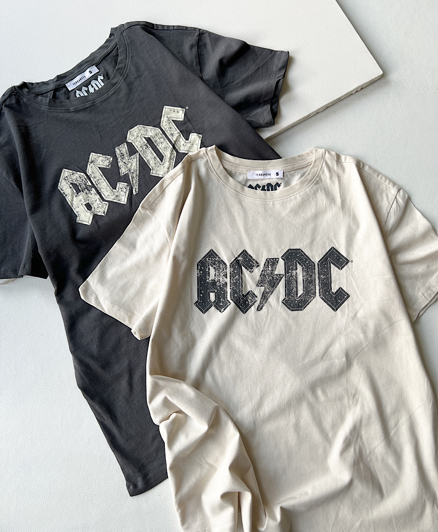 تیشرت AC/DC
